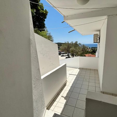 فندق Zorbas Family House ترولو المظهر الخارجي الصورة