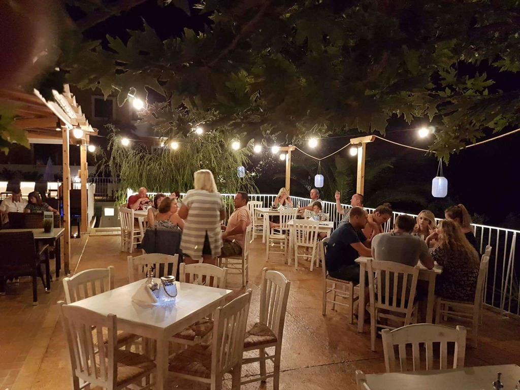 فندق Zorbas Family House ترولو المظهر الخارجي الصورة