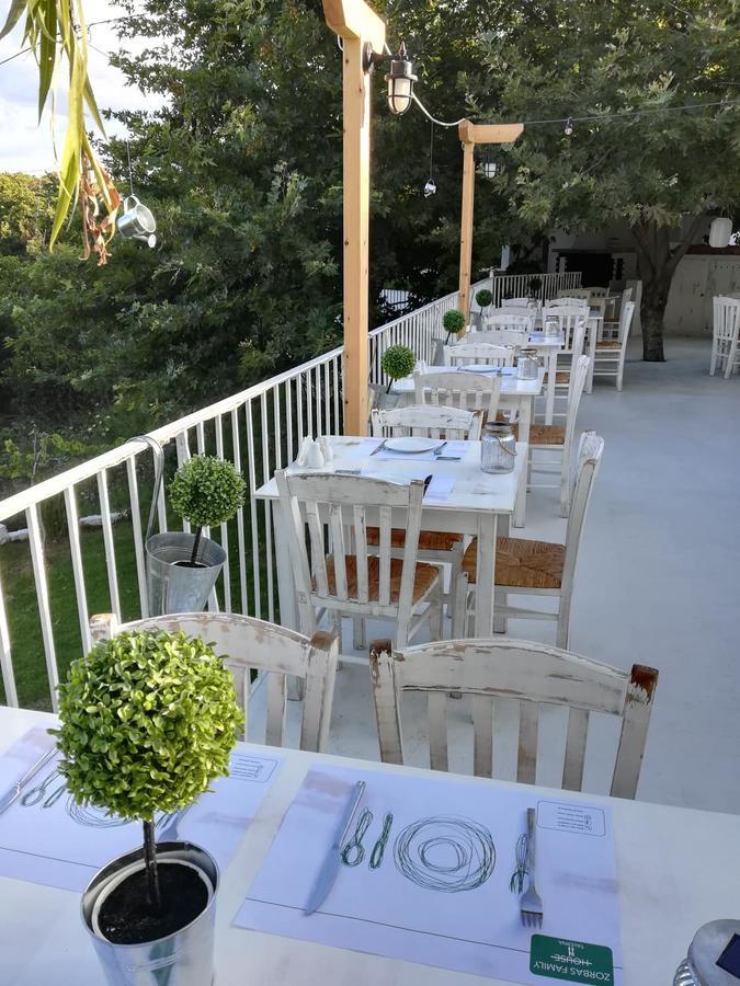 فندق Zorbas Family House ترولو المظهر الخارجي الصورة